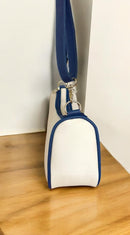 Baguette do BTS- off white com Azul Marinho