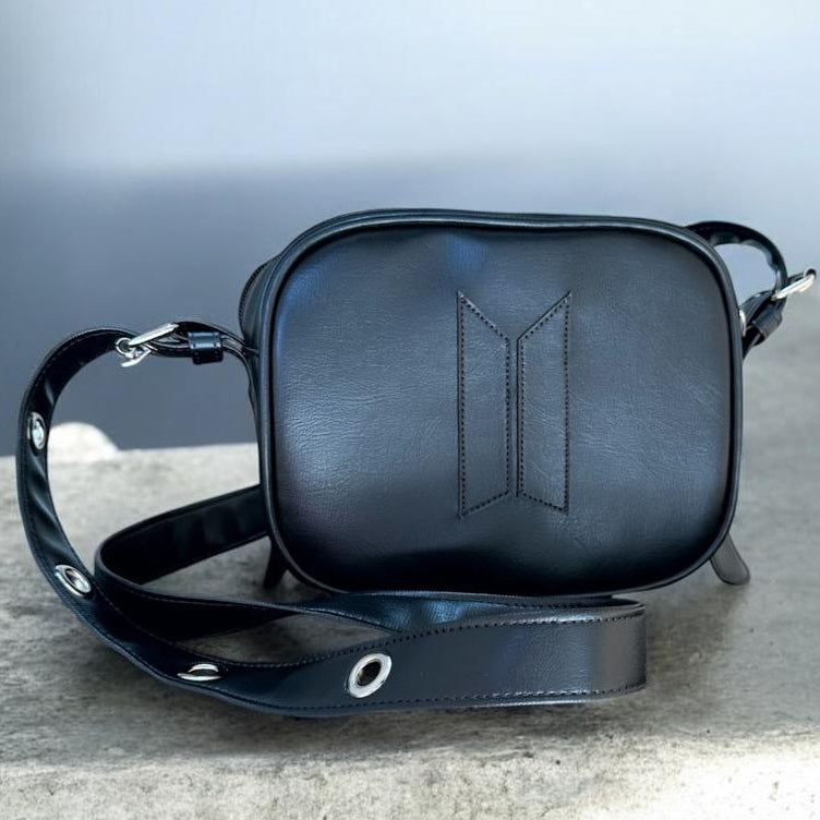 Army Bag toda Preta (com ilhós)